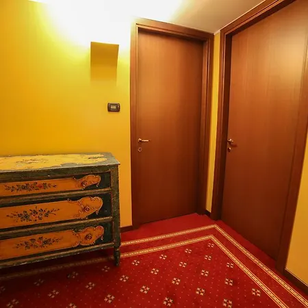 Navigando & Aparthotel Trieste