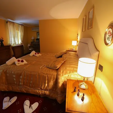 Navigando & Aparthotel Trieste